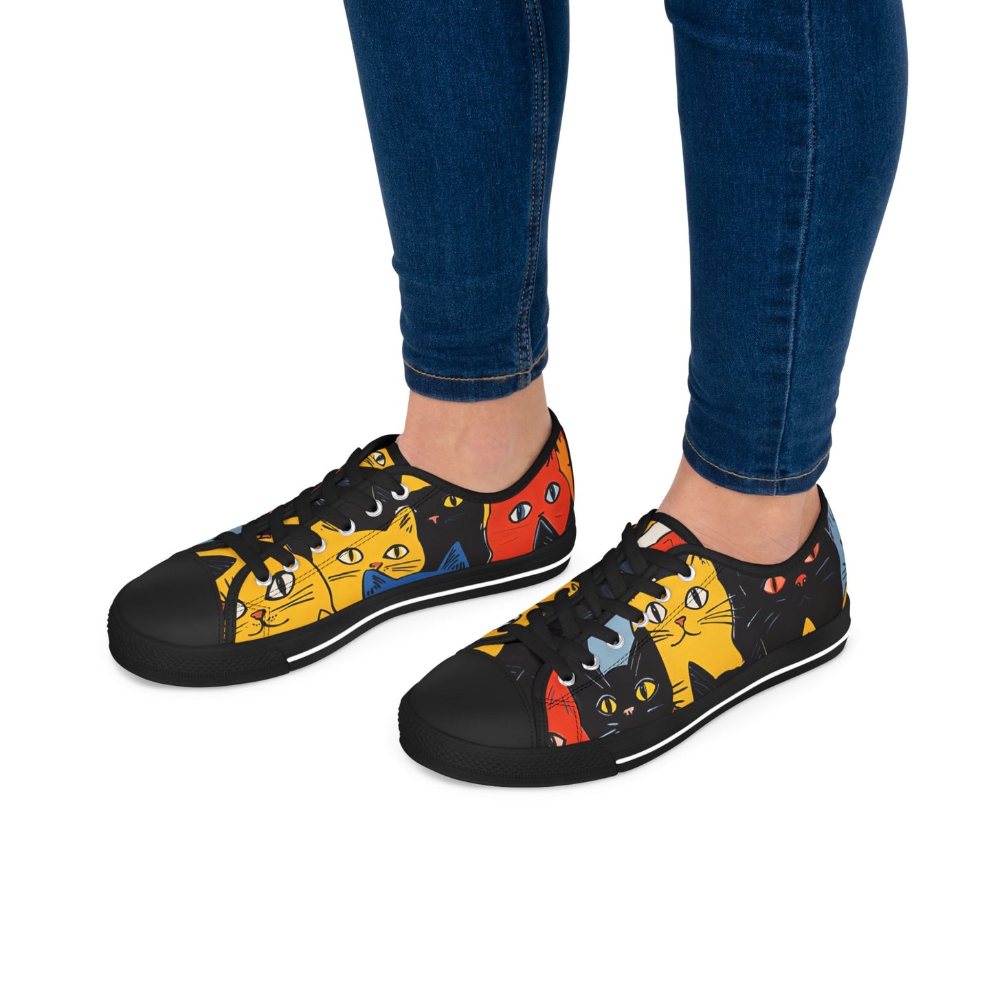 Women's Low Top Sneakers_Cat_02